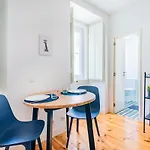 Romantic Alfama Getaway Lägenhet Lisboa